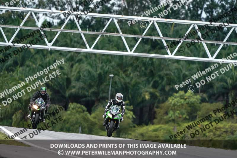 Sepang;event digital images;motorbikes;no limits;peter wileman photography;trackday;trackday digital images